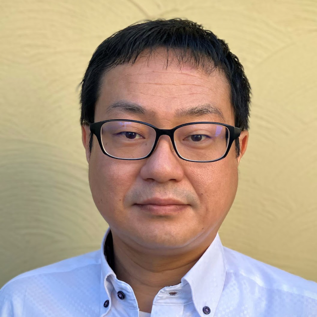 川島 英明 氏